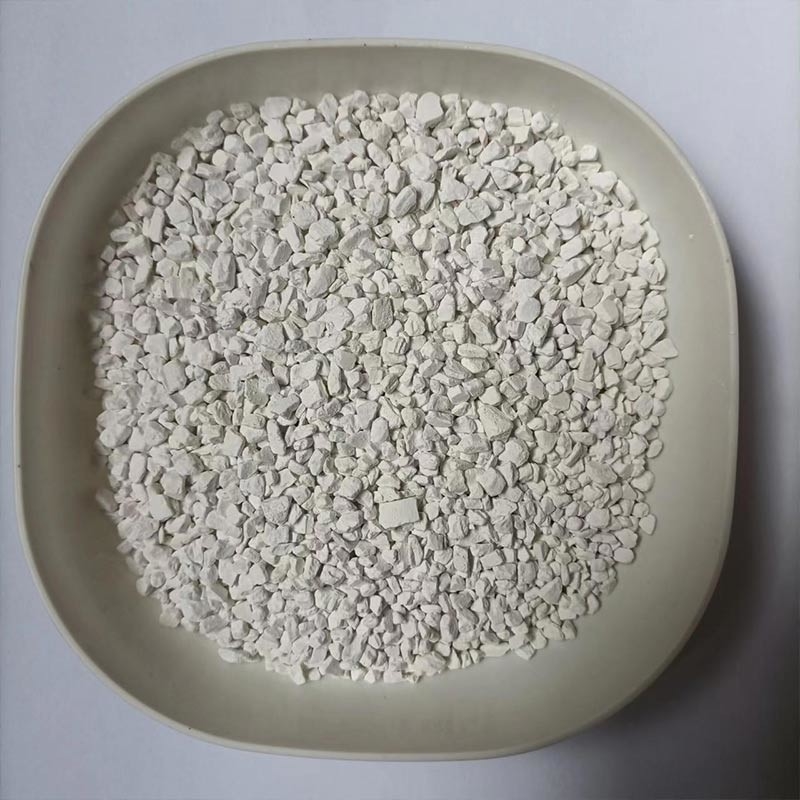 Granular Synthetic Cryolite With A Melting Point Of 1025 º C For Refining Agents