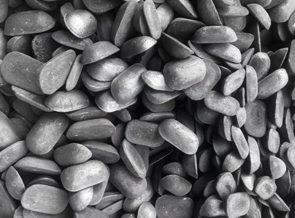 Phosphorus Pig Iron Like Bread In Foundries To Cast Components Like Pipes Engine Blocks